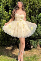 Elegant Short A-line Spaghetti Straps Sleeveless Appliques Tulle Homecoming Dress by misshow.com