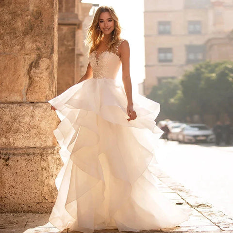 Elegant Sweetheart Wedding Dresses 2024 Applique Flowers Sleeveless Illusion Back Tiered Ball Gowns Court Train Vestido De Novia