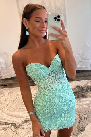 Lace-Up Appliques Strapless Sheath Homecoming Dress Y2490