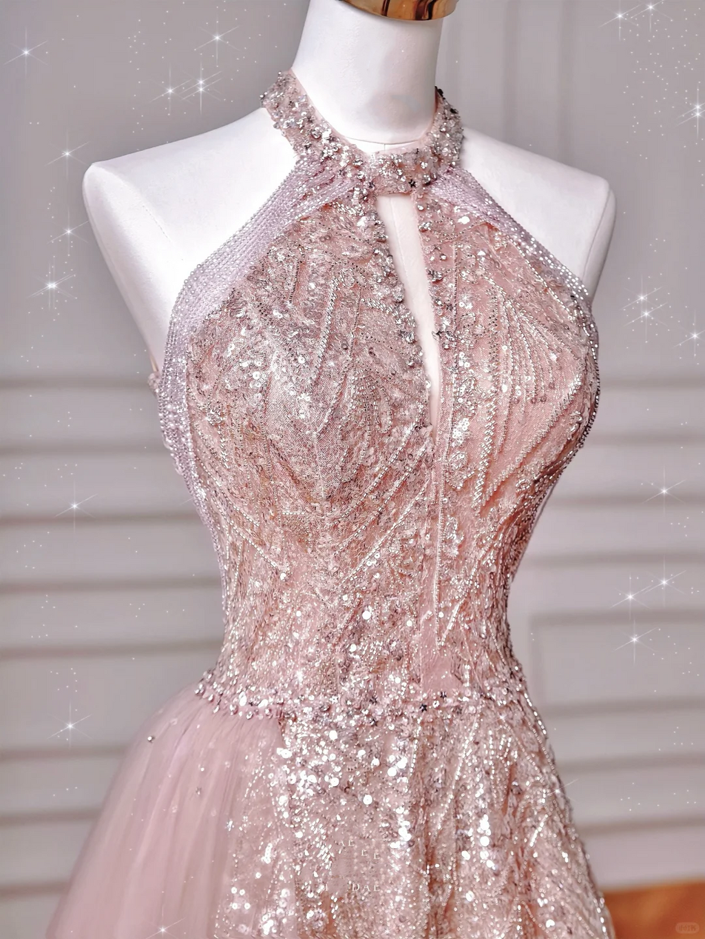 Sparkly Pink Halter Sequins Tulle A Line Prom Dress Evening Dress Y8608