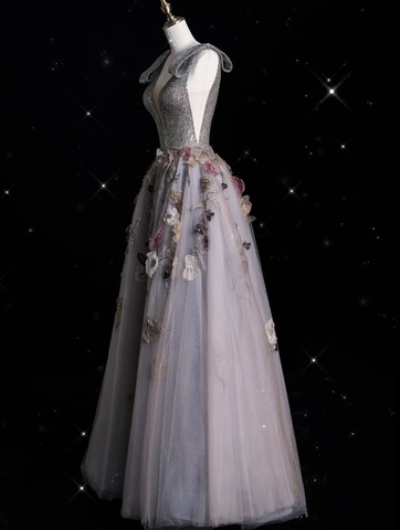 Vestido de noche largo con escote en V y tul gris floral Y7953