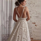 Gorgeous Spaghetti Strap Wedding Dresses Lace Bohemian Deep V-Neck Open Back Illusion Bridal Gowns свадебный наряд Robe De by payinti