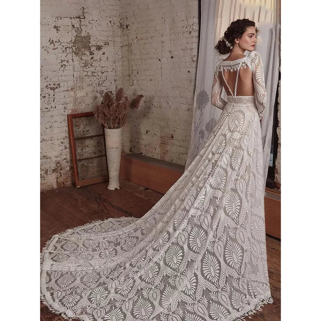 Gorgeous Spaghetti Strap Wedding Dresses Lace Bohemian Deep V-Neck Open Back Illusion Bridal Gowns свадебный наряд Robe De Main Image