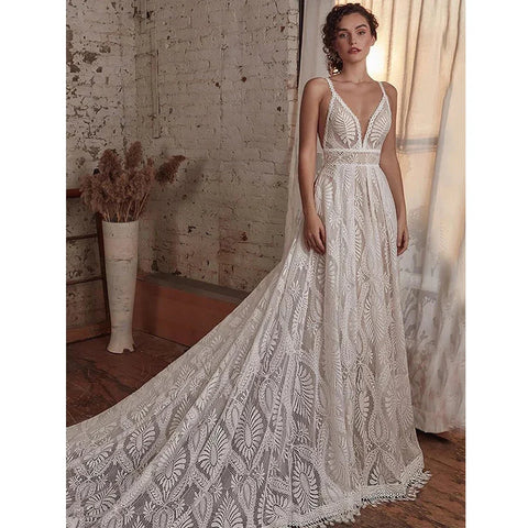 Gorgeous Spaghetti Strap Wedding Dresses Lace Bohemian Deep V-Neck Open Back Illusion Bridal Gowns свадебный наряд Robe De