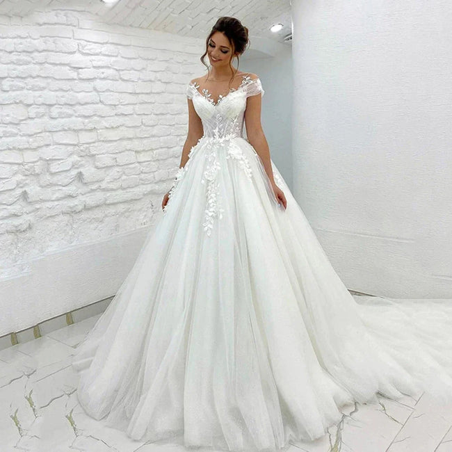 Gorgeous Women's Wedding Dresses A-Line 3D Lace Applique Bohemian Bridal Gowns Princess Formal Beach Party Sexy V-Neck 2023 Robe Hover Image