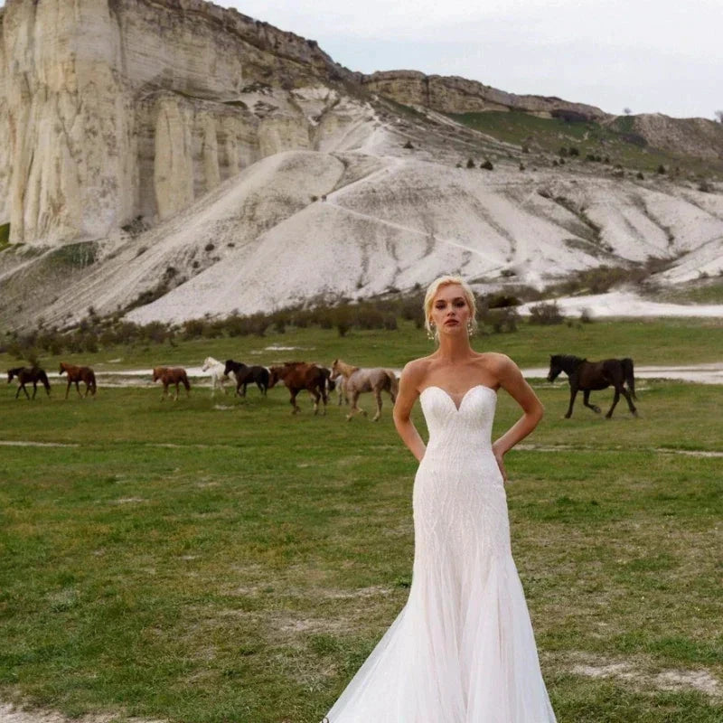 Graceful Sweetheart Wedding Dresses For Women Mermaid Strapless Beach Sequins Bridal Gown Sleeveless Court Train Robe De Mariée by payinti