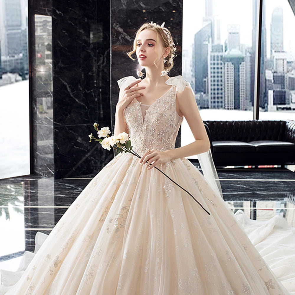 Supper Gorgeous Shiny Crystal Lace Ball Gown Wedding Dress Wih Chapel Train V-neck Bow Shoulder Princess Bridal Dresses