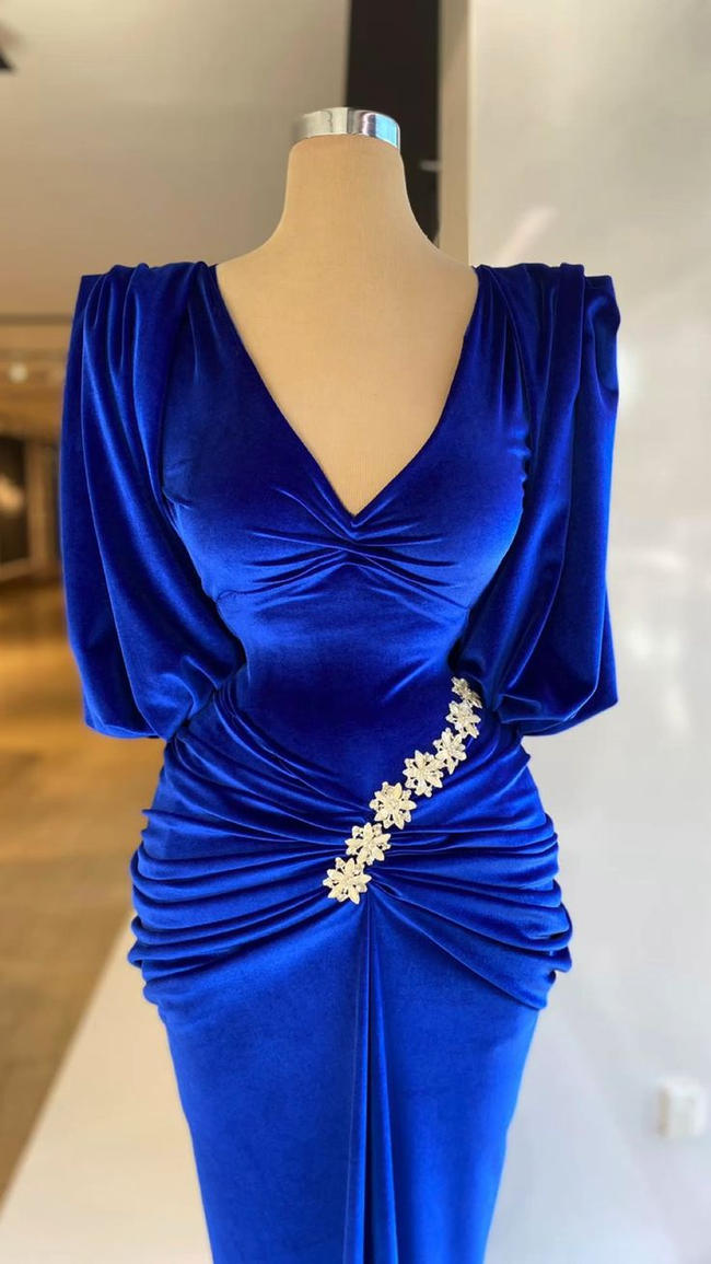 Evening Dresses Dubai V-Neck Short Sleeves Velvet Pleats Appliques Royal Blue Mermaid Formal Prom Party Dress Y4935 Hover Image