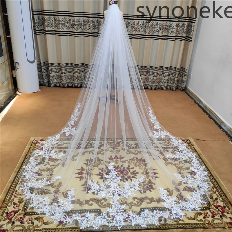 Real Photo 3m One Layer Bridal Veil with Comb White Lace Edge Ivory Appliqued Cathedral Wedding Veil for Brides