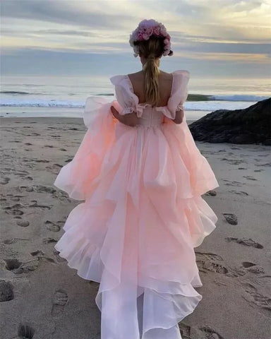 Vestido de fiesta de organza con abertura alta y cola SYP181
