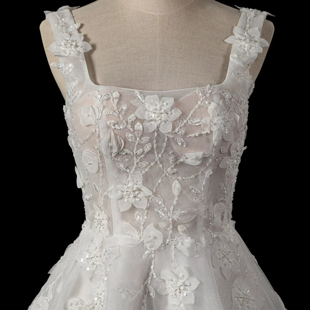 Luxury Off White 3D Floral Appliqué Short Wedding Dress with Sparkle Tulle SW722