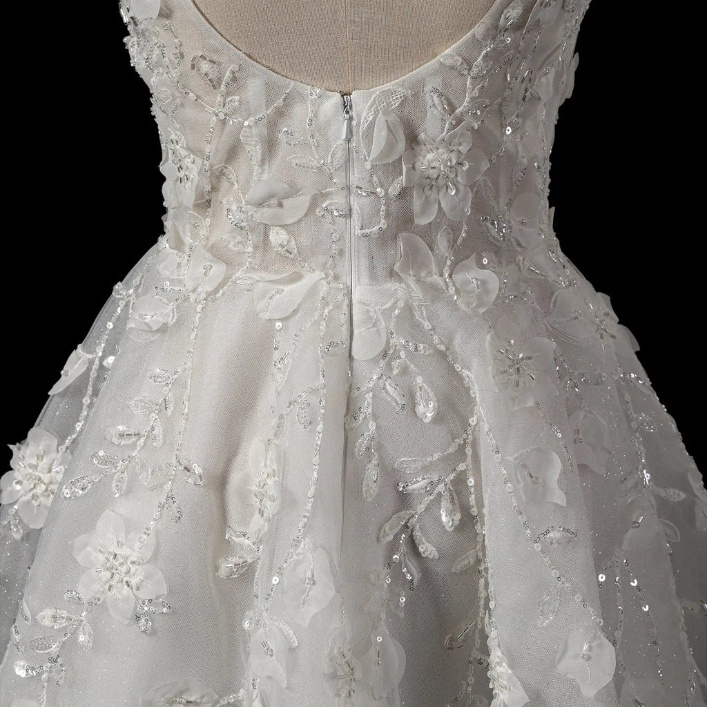 Luxury Off White 3D Floral Appliqué Short Wedding Dress with Sparkle Tulle SW722