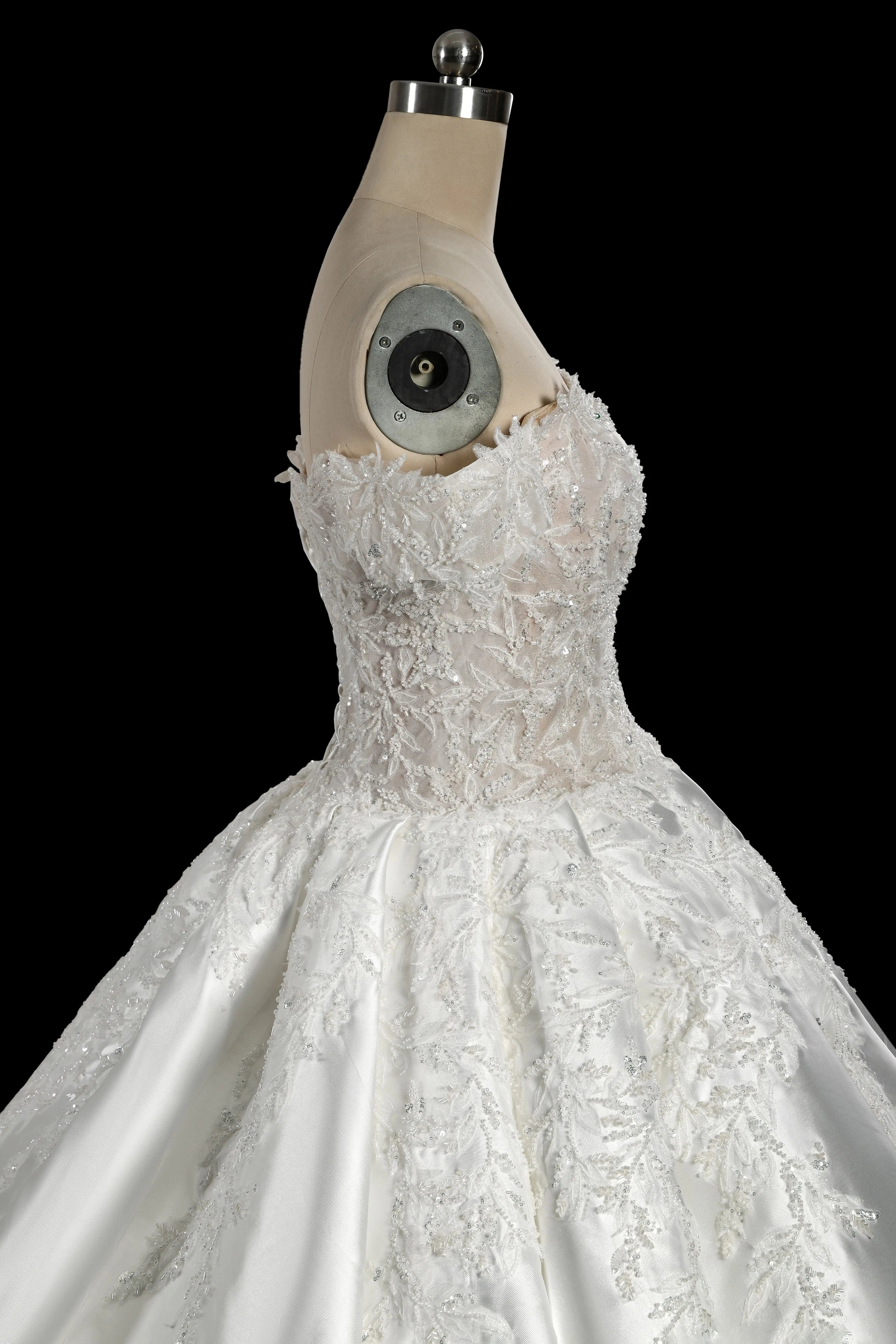 Luxury White Off-the-Shoulder Lace Satin Ball Gown Wedding Dress SW701