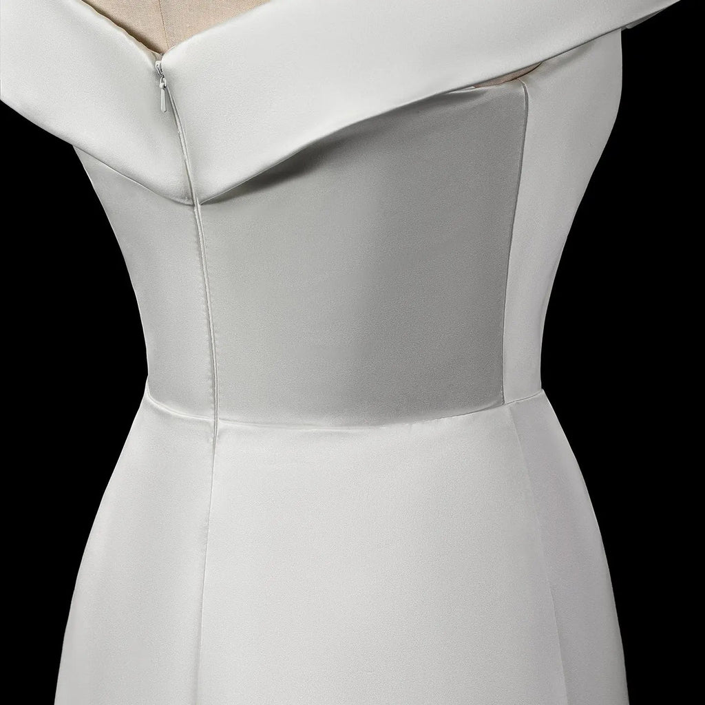 Luxury Lvory Ruched Bodycon Mini Wedding Dress SW724
