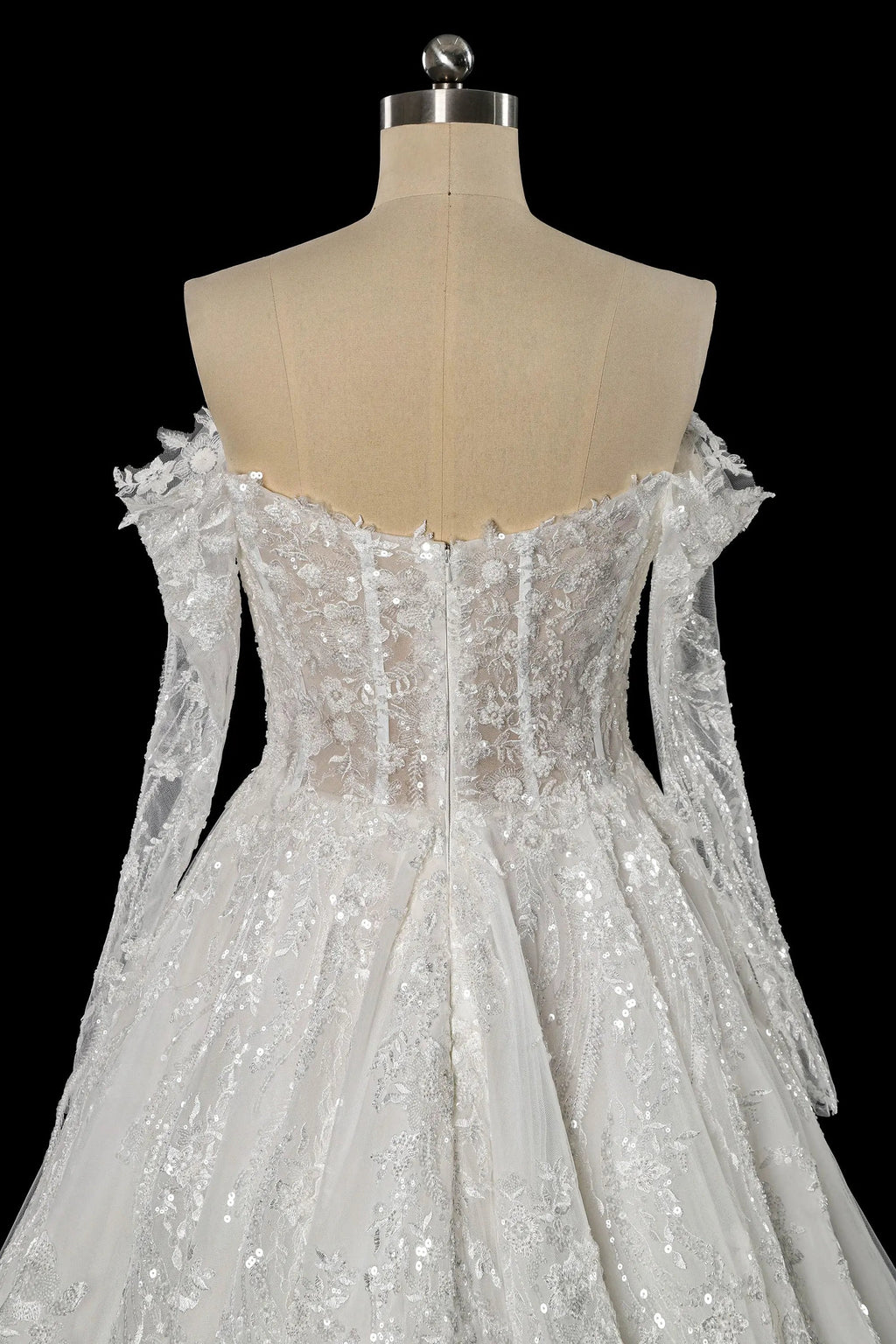 Luxury White Off-the-Shoulder Long Sleeve Lace Tulle Ball Gown Wedding Dress SW702