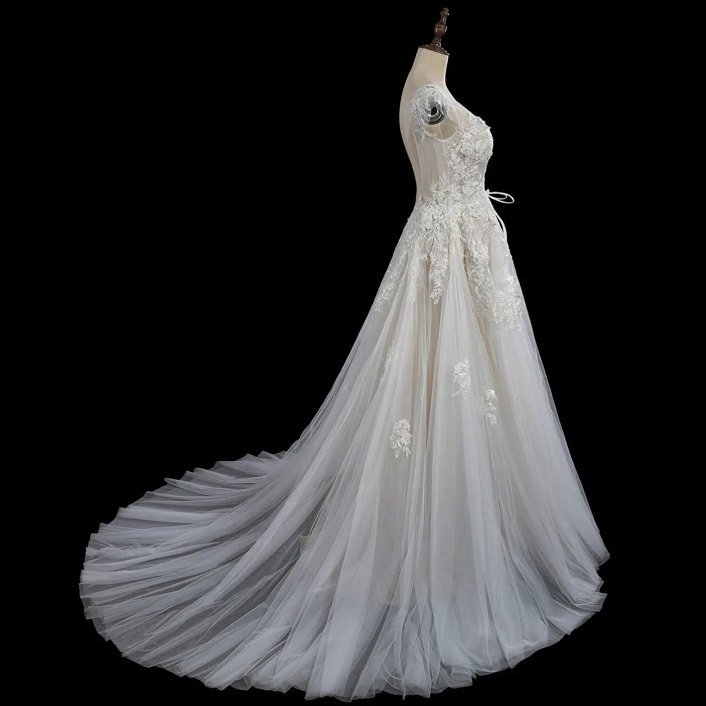 Elegant Ivory V-Neck Cap Sleeve A-Line Lace Tulle Wedding Dress SW711