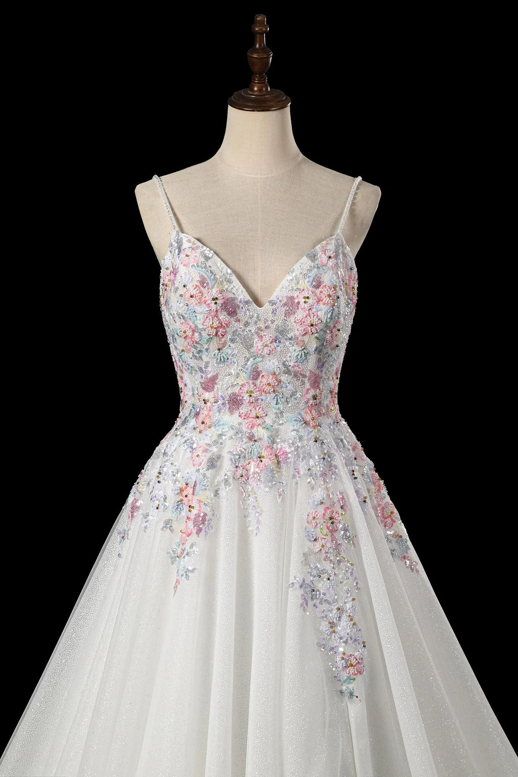Glamorous White Floral Applique A-Line Tulle Wedding Dress with Train SW704