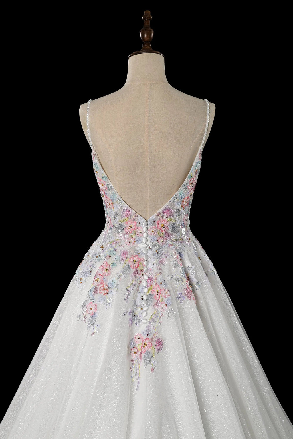 Glamorous White Floral Applique A-Line Tulle Wedding Dress with Train SW704