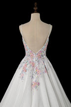 Glamorous White Floral Applique A-Line Tulle Wedding Dress with Train SW704