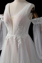 Elegant Ivory V-Neck Detachable Puff Sleeve Lace Tulle Wedding Dress with Train SW708