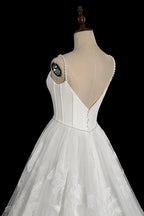 Elegant White Spaghetti Strap Satin Bodice Lace Tulle Wedding Dress with Train SW705