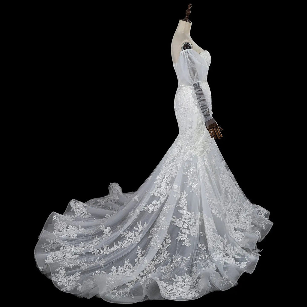 Glamorous White Sweetheart Neckline Mermaid Wedding Dress with Detachable Tulle Sleeves SW712