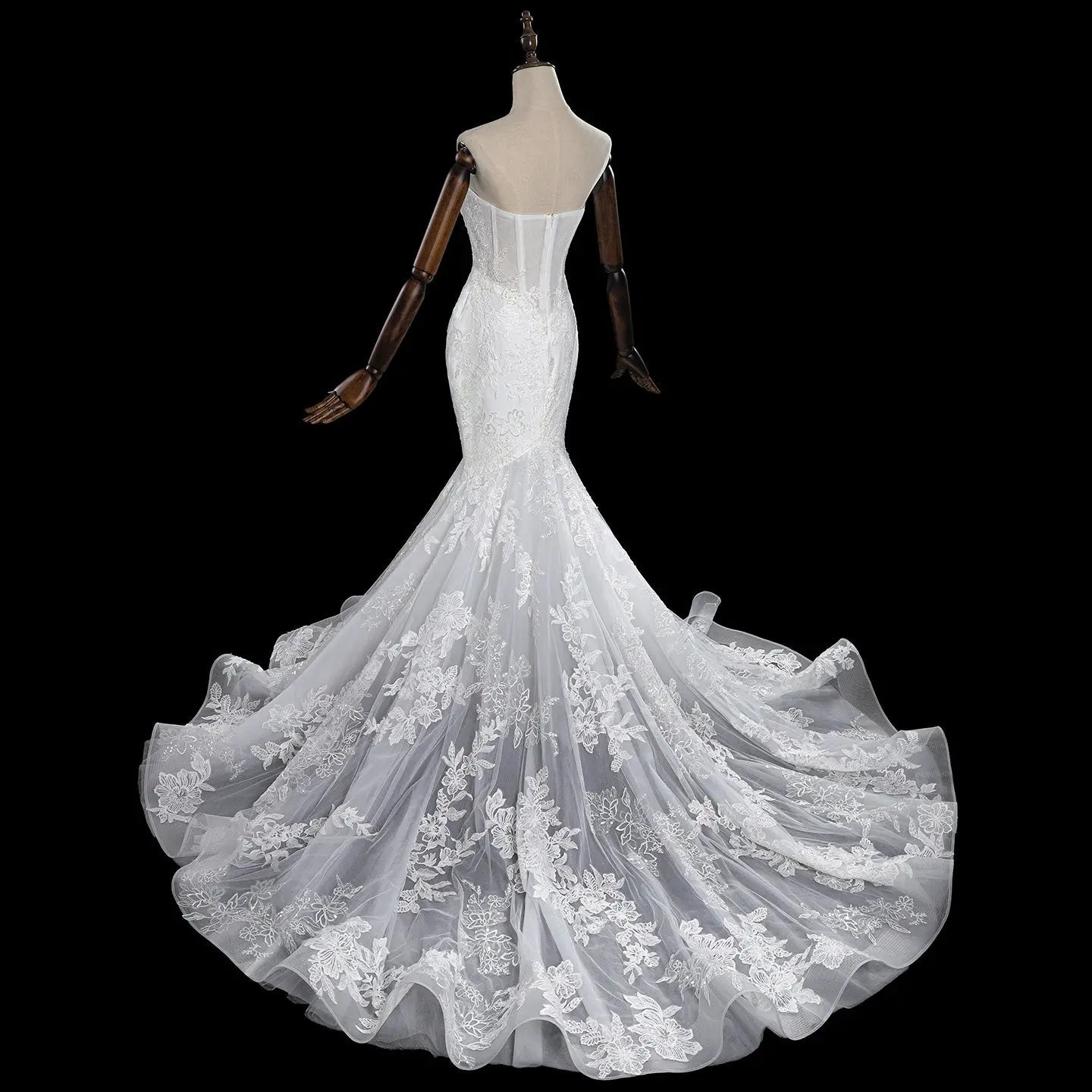 Glamorous White Sweetheart Neckline Mermaid Wedding Dress with Detachable Tulle Sleeves SW712