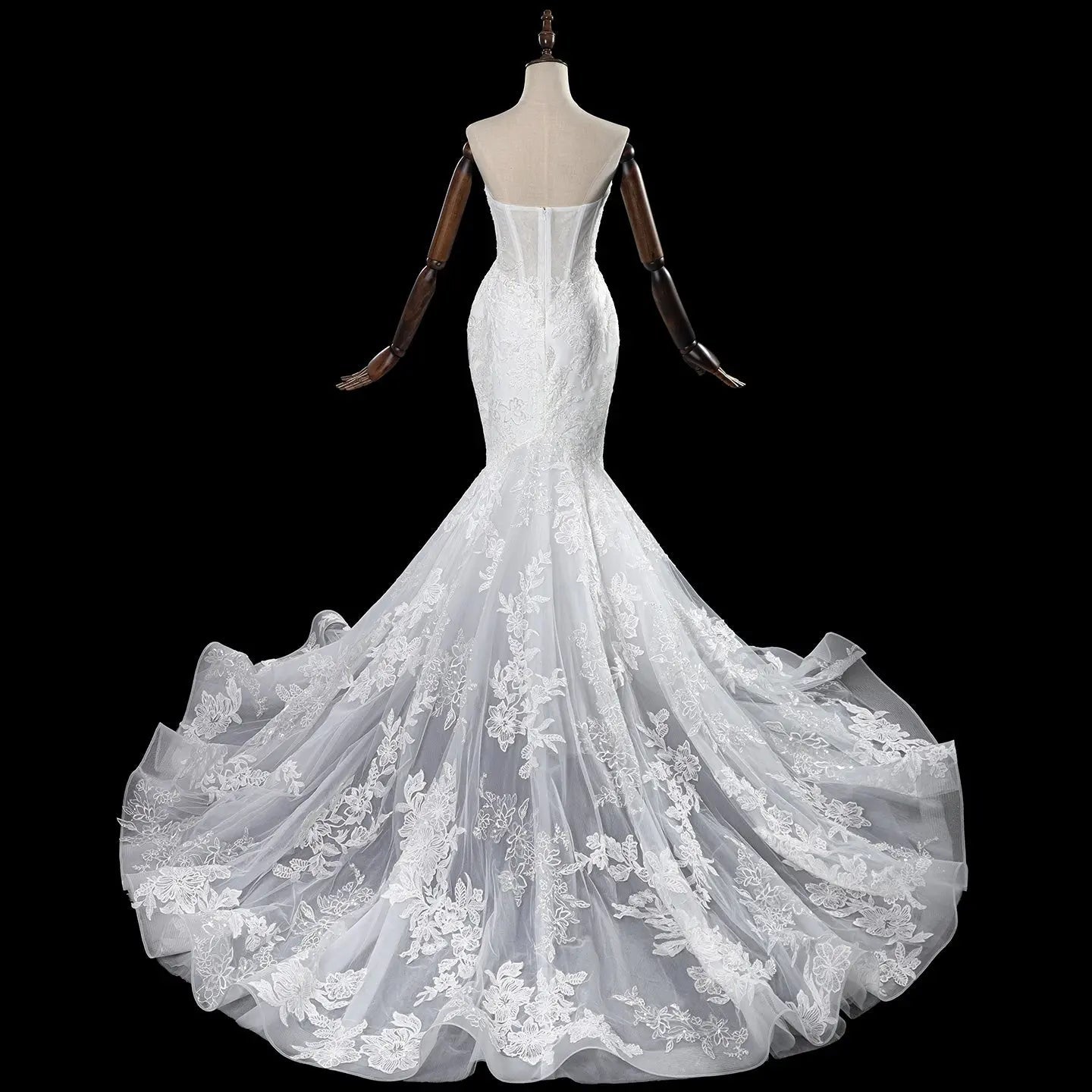 Glamorous White Sweetheart Neckline Mermaid Wedding Dress with Detachable Tulle Sleeves SW712