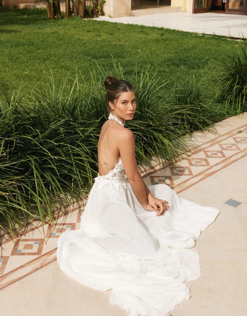Romantic Halter Neck 3D Floral Lace Sheer Slit Wedding Dress SW739