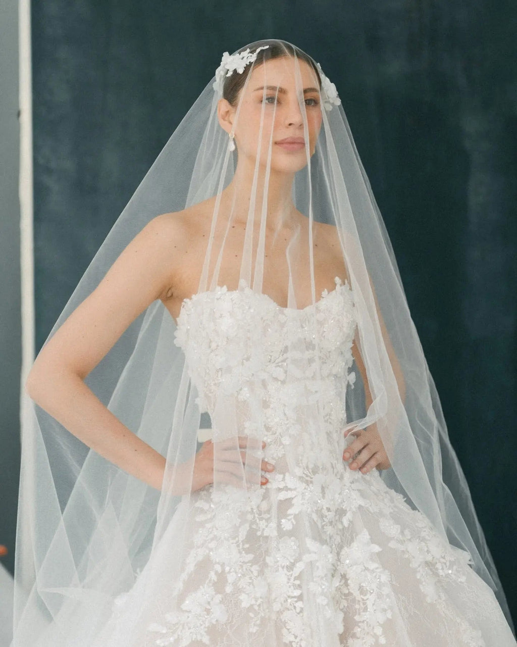 Luxury White Strapless 3D Floral Embroidery Train Wedding Dress SW574