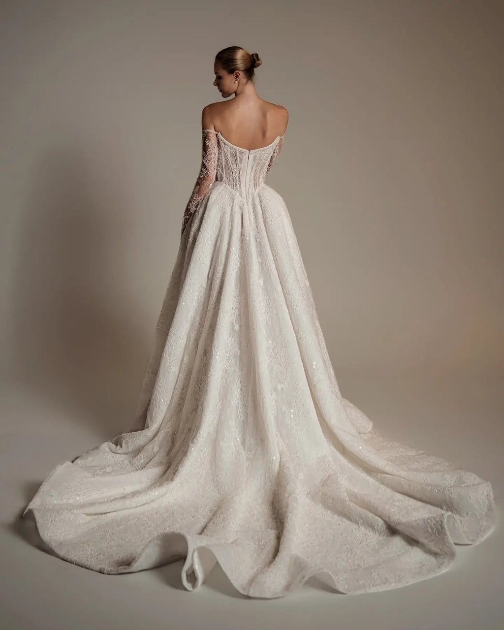 Luxury Ivory Strapless Lace High-Slit A-Line Wedding Dress SW165