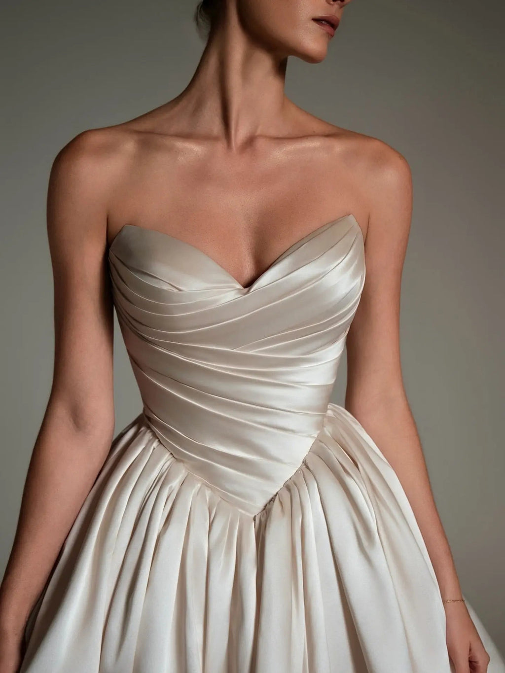 Luxury Champagne Strapless Satin Ball Gown Trailed Wedding Dress SW162