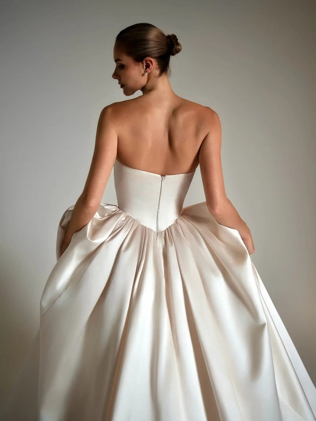 Luxury Champagne Strapless Satin Ball Gown Trailed Wedding Dress SW162