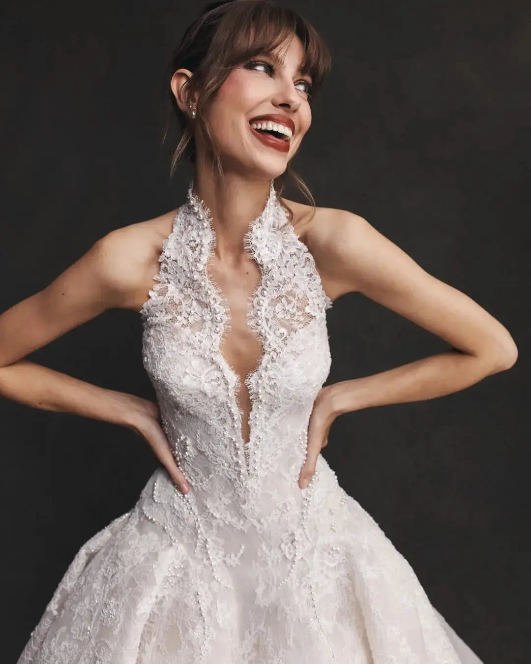 Luxury Ivory Halter Neck Lace Deep V Ball Gown Wedding Dress SW596