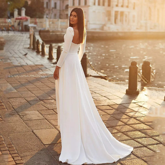 Satin Wedding Dresses For Bride With Long Sleeves Simple Sexy Bridal Gowns Sweetheart A Line Button Robe De Mariee Main Image