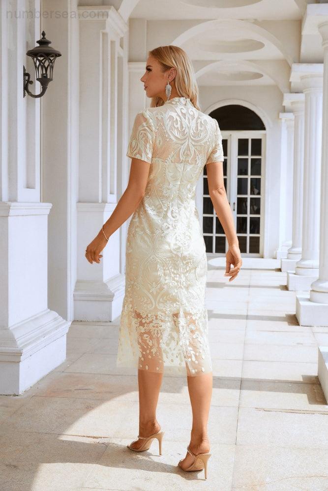Ladies embroidery short-sleeved Chinese style short evening dress party wedding shopping evening dress SY28105