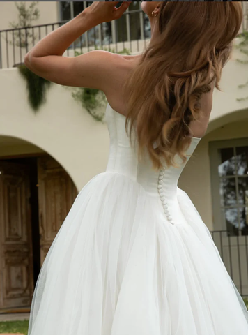 Romantisches weißes A-Linien-Tüll-Ballkleid, formelles Hochzeitskleid Y8084