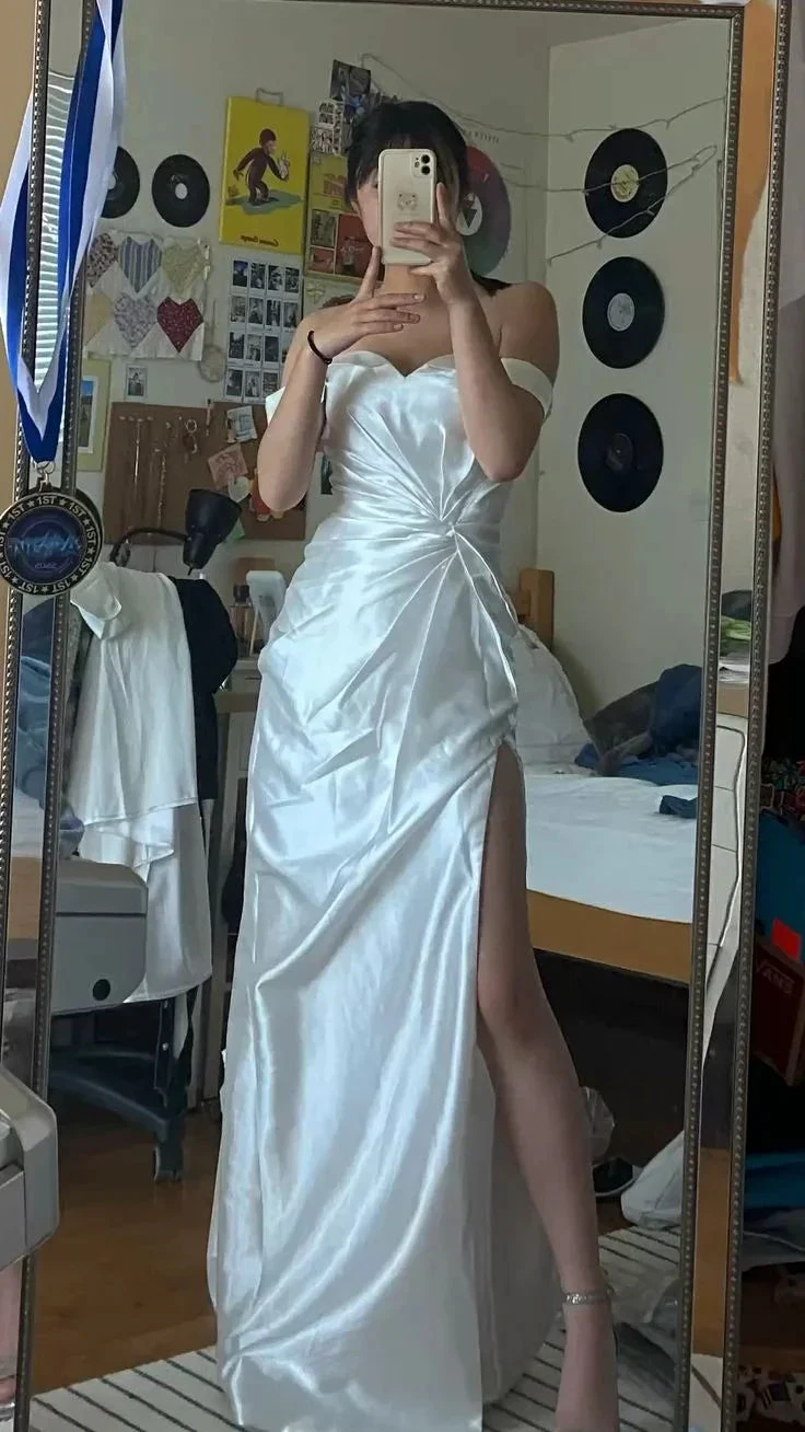 Stunning Off The Shoulder White Wedding Dress,White Bridal Dress Y5355 by simplepromdress