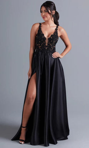 Vestido de fiesta largo negro de corte A con corpiño de encaje SYP75