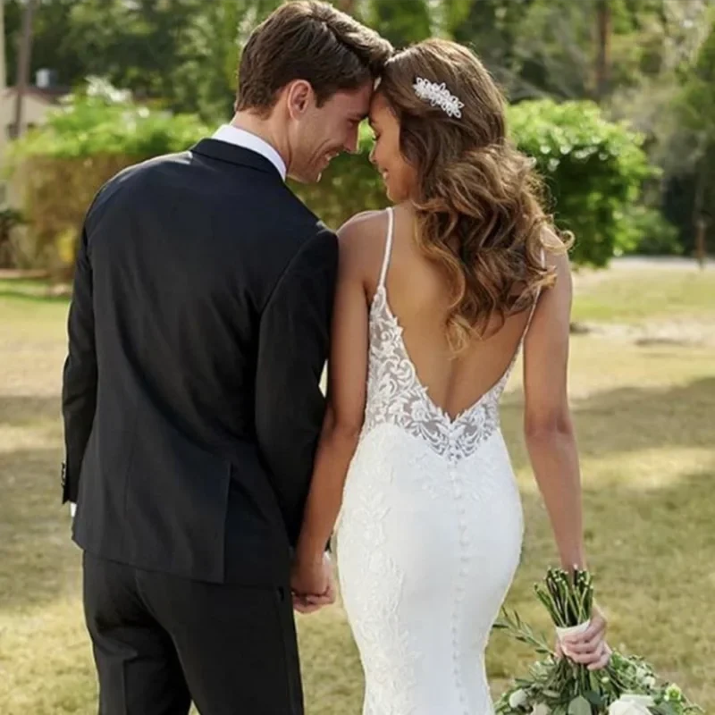 Lace Mermaid Wedding Dresses Spaghetti Straps Sexy V-Neck Backless Appliques Sleeveless Button Long Bride Gown Train Real Photos by payinti