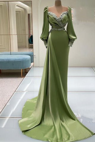 Wunderschönes Meerjungfrau-Ballkleid aus Satin mit Herzausschnitt und langen Ärmeln