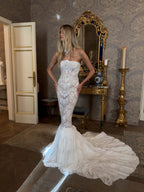 Elegant White Strapless Sheer Lace Mermaid Wedding Dress with Neckwear SW223
