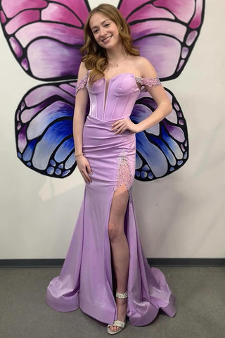 Arya | Lilafarbenes, schulterfreies, langes Trompeten-Ballkleid mit Schnürung und Schlitz