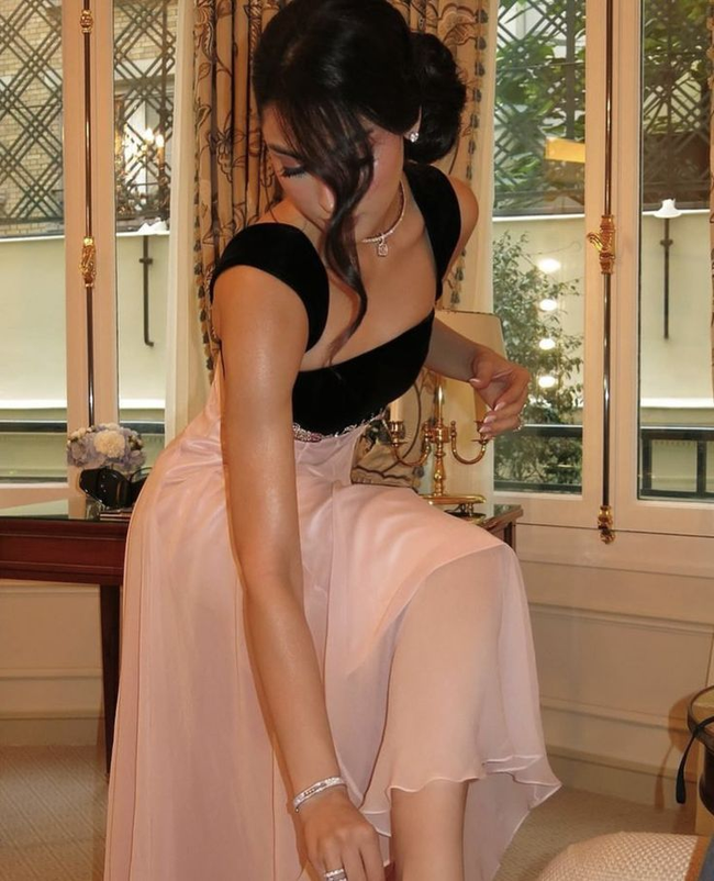 Elegant Straps Prom Dress Pink A Line Long Evening Dress Y7900 Hover Image
