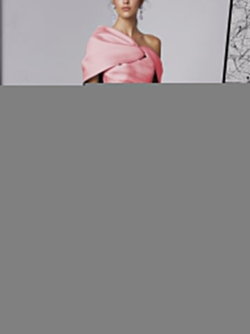 A-Line/Princess One-Shoulder Half Sleeves Floor-Length Mother of the Bride Dresses with Ruffles