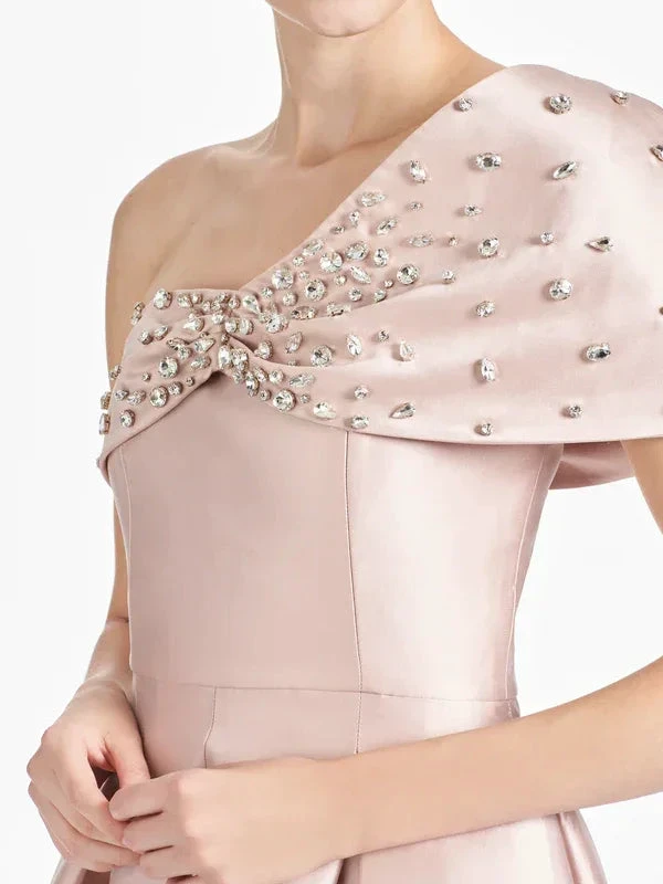Vestidos de Mãe da Noiva Compridos até ao Chão com Um Ombro Só e Corte em Linha/A Princesa