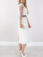 A-Line/Princess Round Neck Tea-Length Mother of the Bride Dresses by Dreamylily