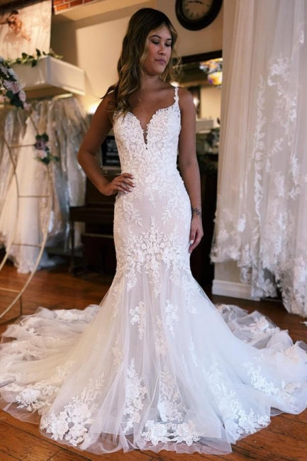 Mermaid Sweetheart Floor-Length Straps Sleeveless Tulle Wedding Dress with Appliques Hover Image