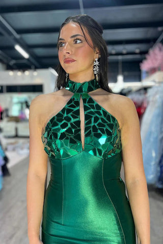 Vestido de fiesta largo de satén verde oscuro con escote halter y cuentas (PSK601)