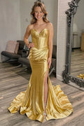 Vestido de fiesta largo dorado con escote corazón y corte sirena y abertura PSK583